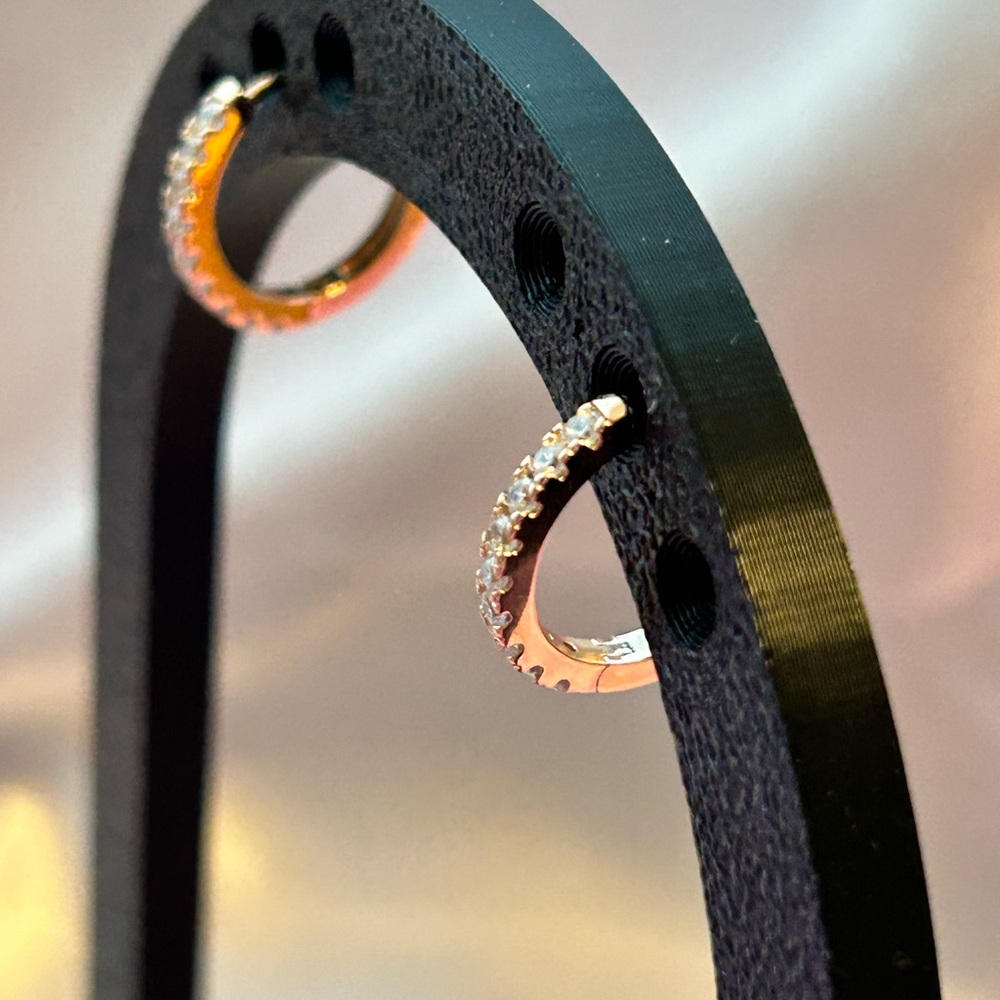 Elegant Gold and Crystal Hoop Earrings - Picture 4 of 5